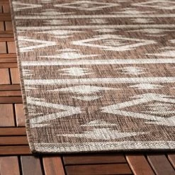 Courtyard CY8863 Power Loomed Indoor/Outdoor Area Rug - Safavieh