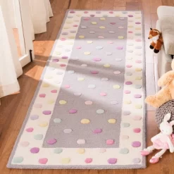 Safavieh Kids SFK101 Hand Tufted Area Rug - Safavieh
